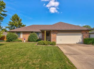 910 N Zed Tennis Street, Nixa, MO 65714