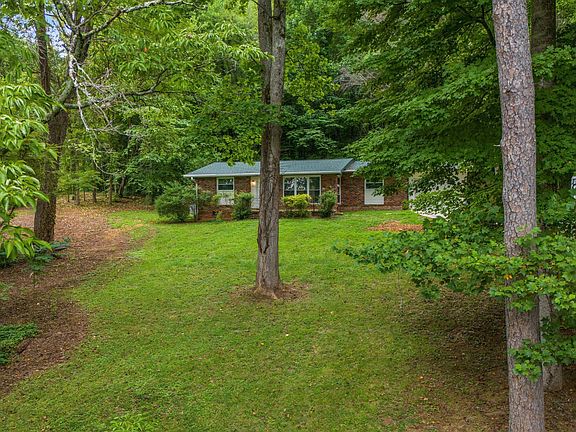 2nd image of 2717 Smallwood Dr