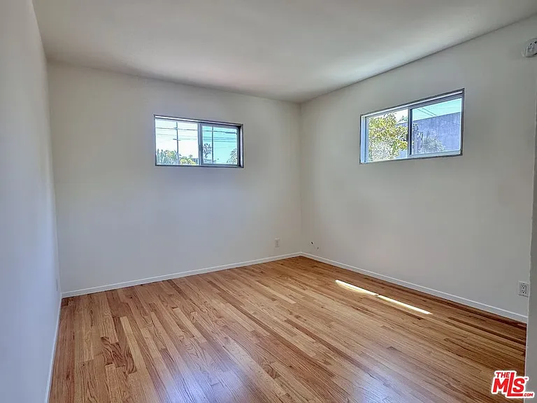 502 Westminster Ave #2 — Photo 22