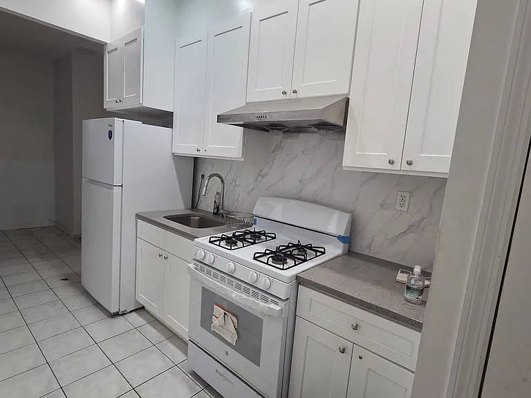 7612 15th Ave #1R — Photo 3