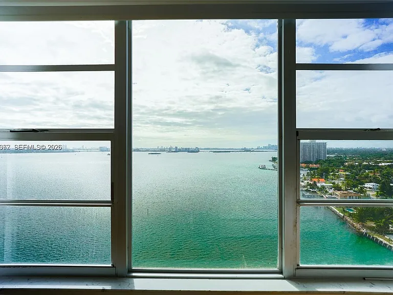 11111 Biscayne Blvd #20E — Photo 13