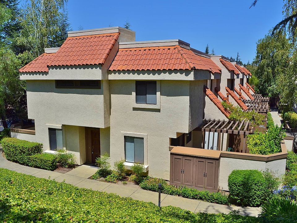 Welcome to 514 Churchill Dow