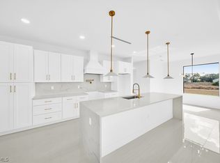 538 Raintree St E, Lehigh Acres, FL 33974