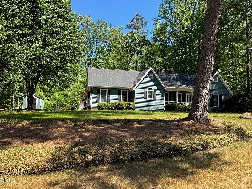 1st image of 161 Shadowbrook Dr