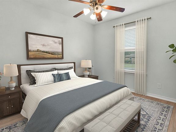 5th image of 210 Hilltop Cir