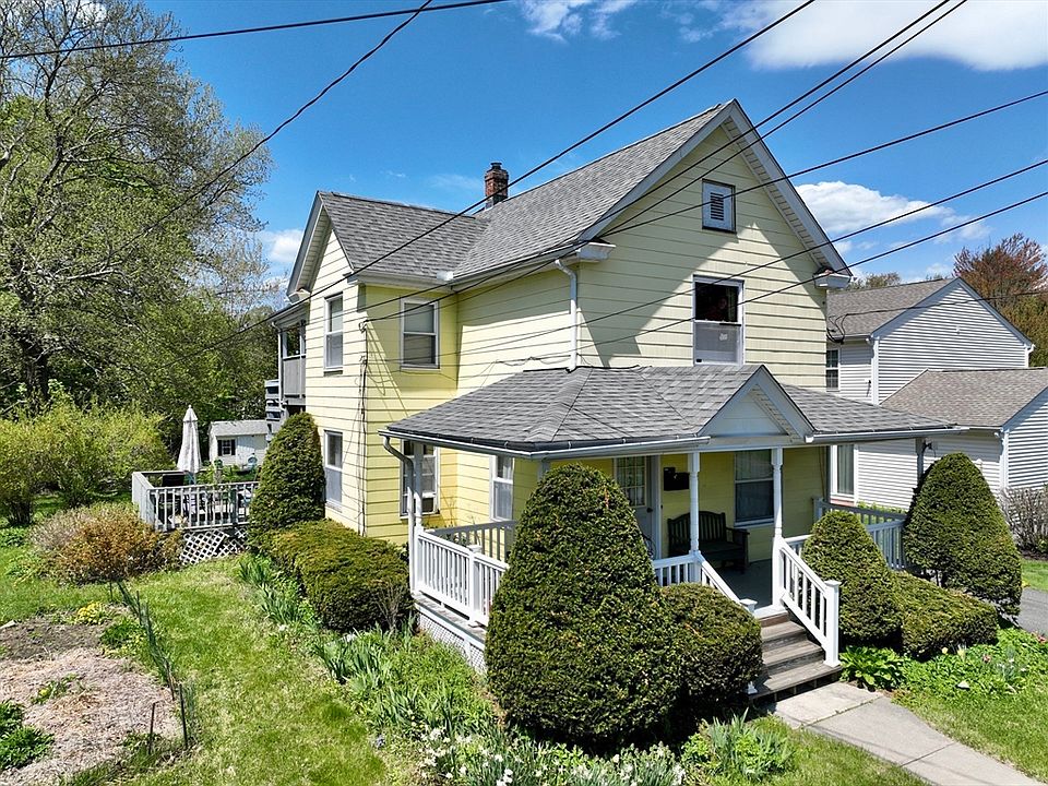 1st image of 264 Davis St