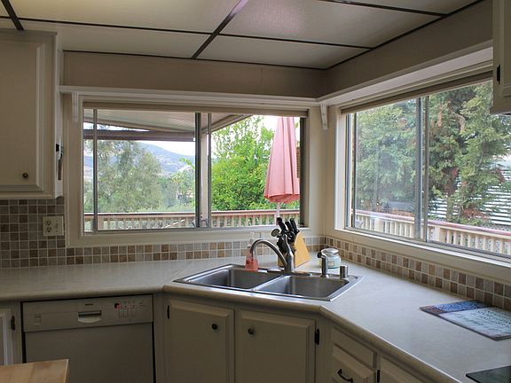 4th image of 8975 Lawrence Welk Dr Space 398