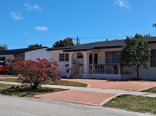 8240 SW 38th St, Miami, FL 33155