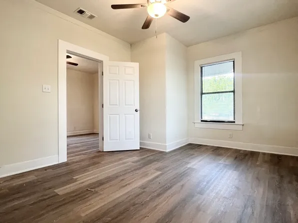 4611 hackberry, San Antonio, TX 78223