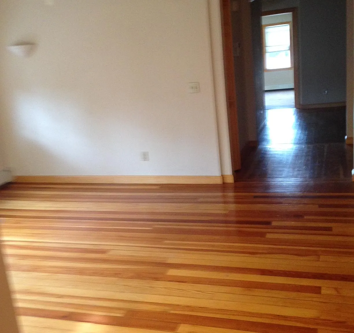 2 bed, 900 sqft, $2,300 — Photo 3
