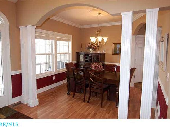 Pillared Opening to Formal Dining