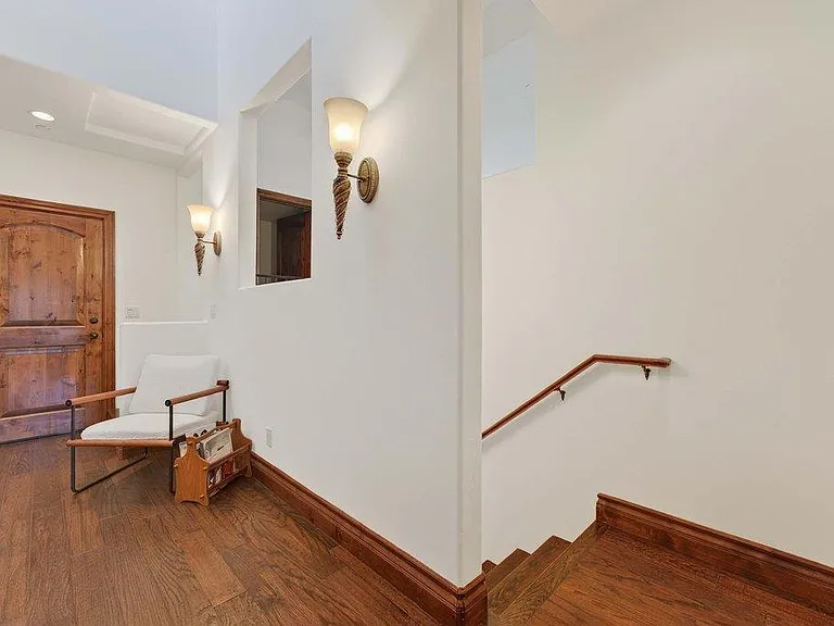 41 S Circle Dr — Photo 37