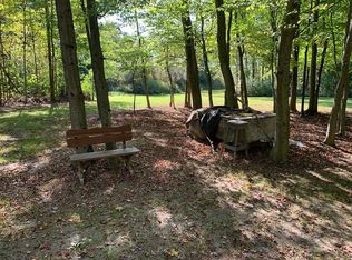 640 E Pioneer Trl, Aurora, OH 44202