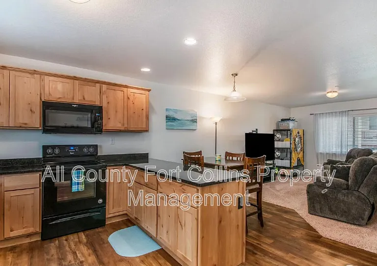 3660 W 25th St #1802 — Photo 4