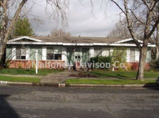 325 5th St, Petaluma, CA 94952