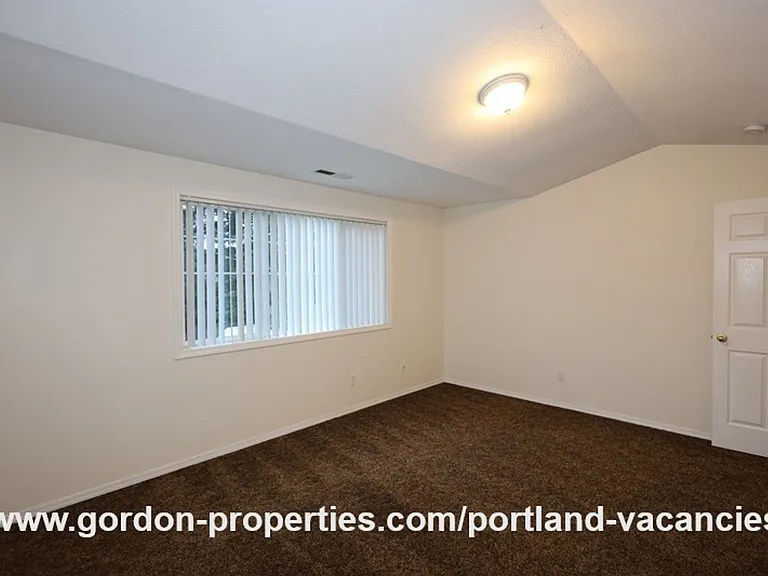 5254 SE 73rd Ave — Photo 19