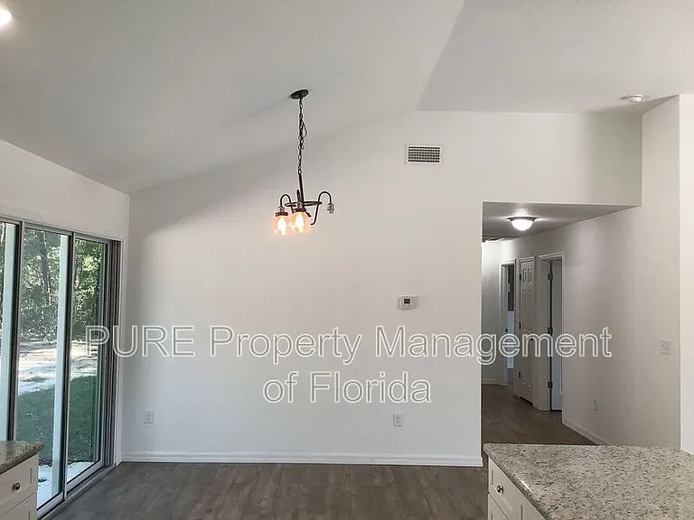 6255 SE 165th Ct — Photo 11