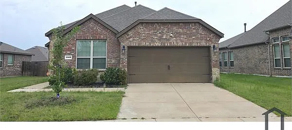 4008 Dusk Dr — Photo 2