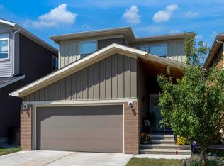 29 E Sage Meadows Park NW, Calgary, AB T3P 0Y3