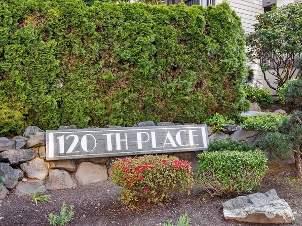12711 NE 120th Street #A-7, Kirkland, WA 98034