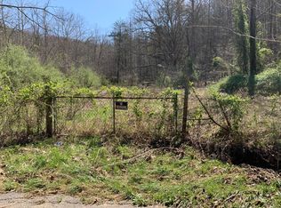 Rock Creek Ln, La Follette, TN 37766