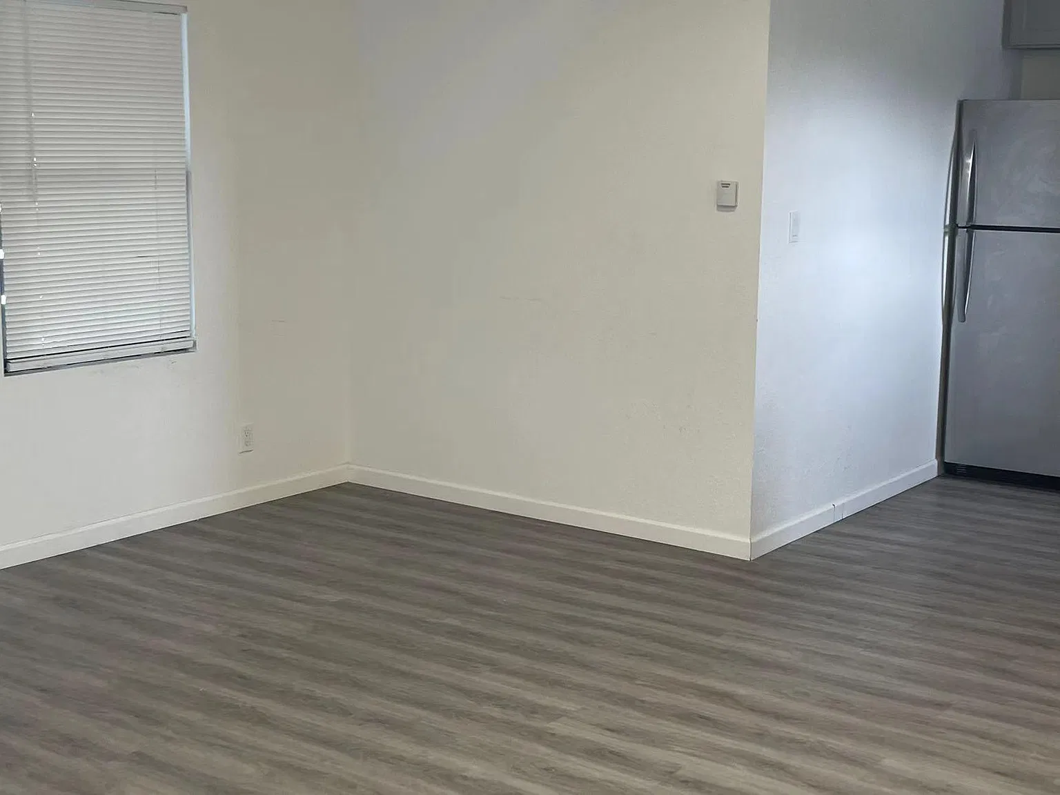 2 bed, 900 sqft, $2,750 — Photo 2