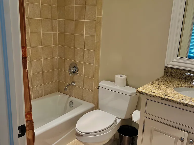 1520 Ocean Dr — Photo 33