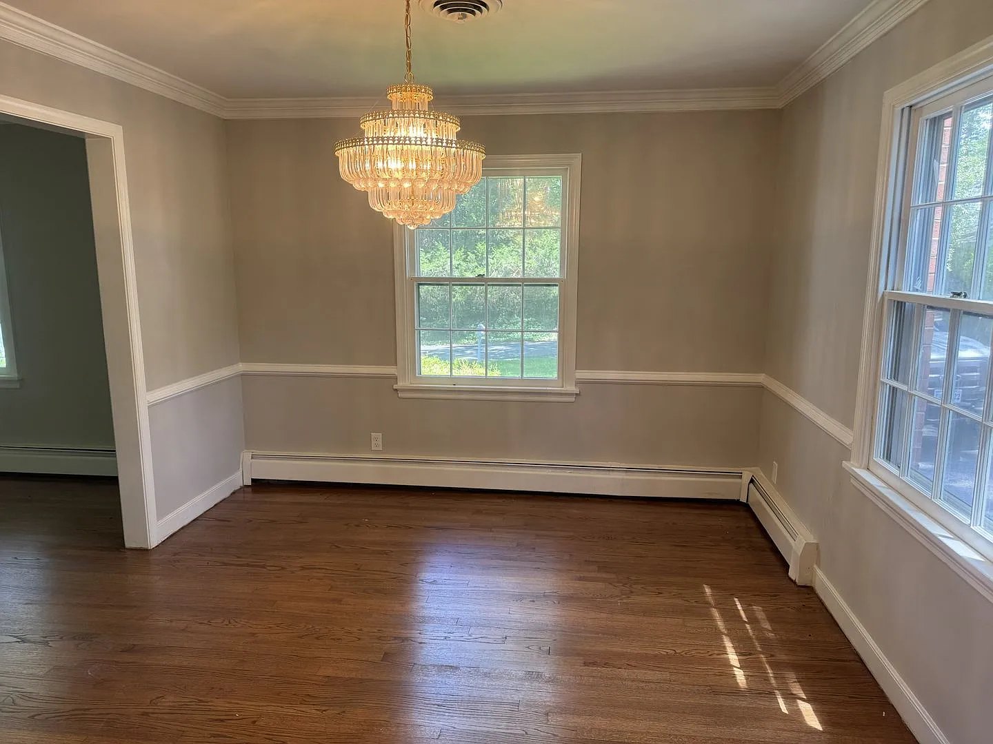 Beautiful one level living with carport and nice sized yard — Photo 4
