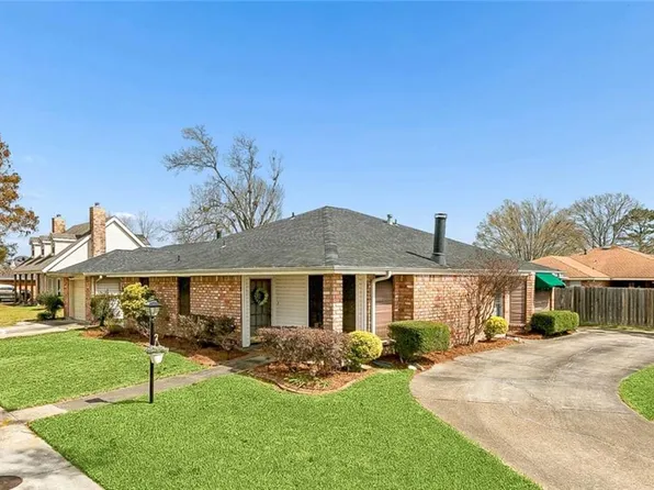 321 Longview Dr, Destrehan, LA 70047