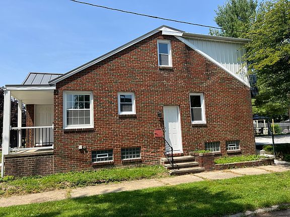 2nd image of 12502 Brighton Ave
