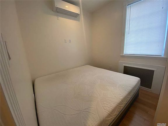 3rd image of 5046 184th St