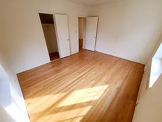 Rented by Metro Garden Realty NYC