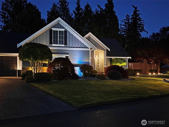 3rd image of 9221 181st Avenue E