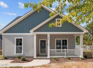 620 Hudson St, Ayden, NC 27834