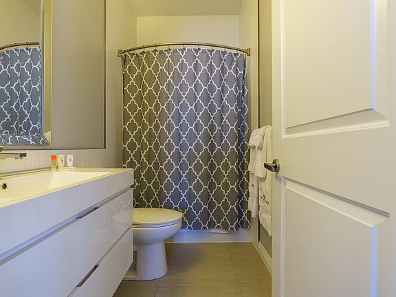 5th image of 347 Hyland Dr #349005