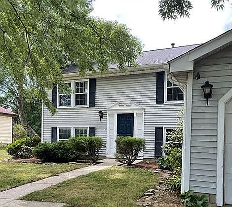 1st image of 7319 Foxfield Dr