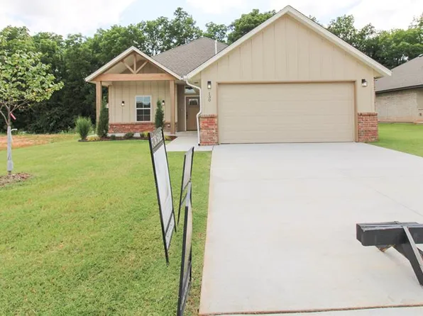 130 Mountain Laurel Way, Noble, OK 73068