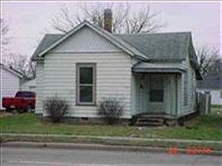 1st image of 1115 E Memorial Dr