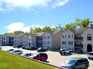 1449 Cantwell Ln APT 10, Swansea, IL 62226