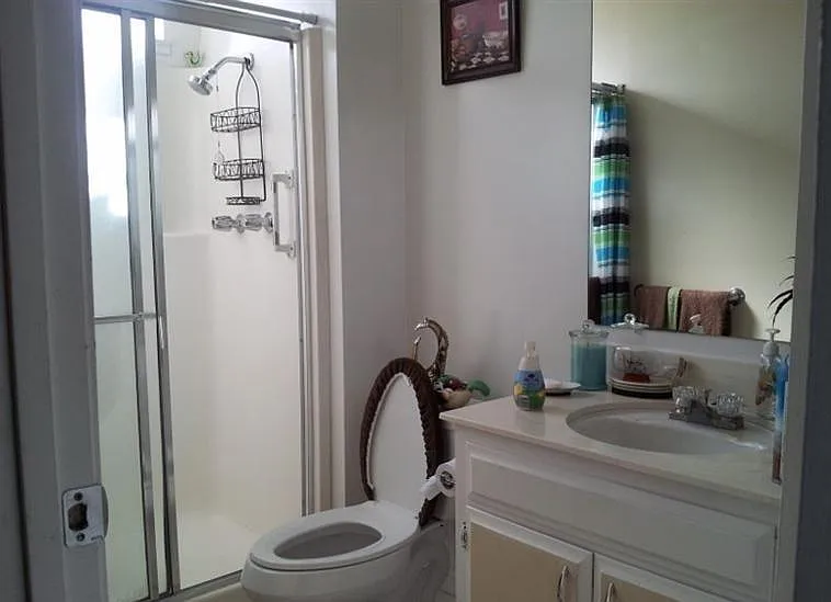 2 bed, 1124 sqft, $2,100 — Photo 4