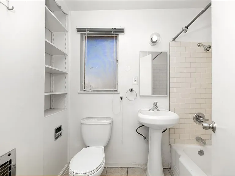 1124 Cordova St #2 — Photo 16