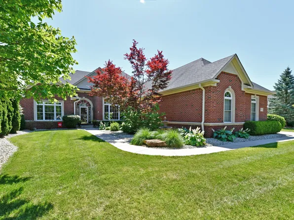 7413 Misty Woods Ln, Indianapolis, IN 46237