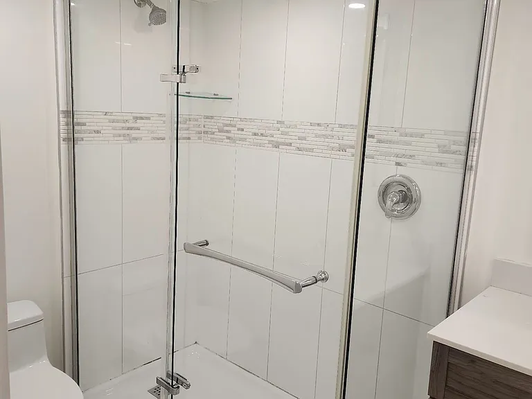 32 High Park Blvd #B2 — Photo 8