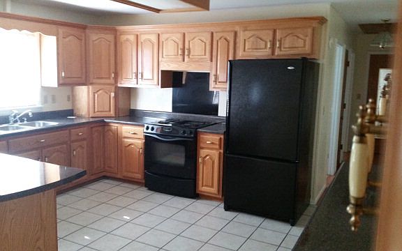 2nd image of 150 Glendale Dr