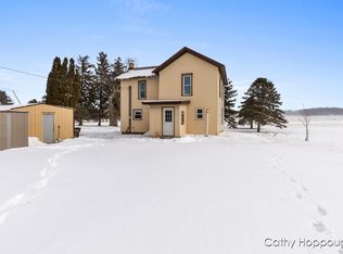 2913 Olmstead Rd, Muir, MI 48860