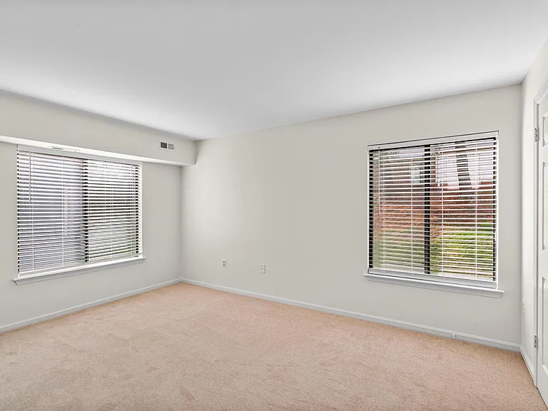 9555 Battery Heights Blvd #203 — Photo 15