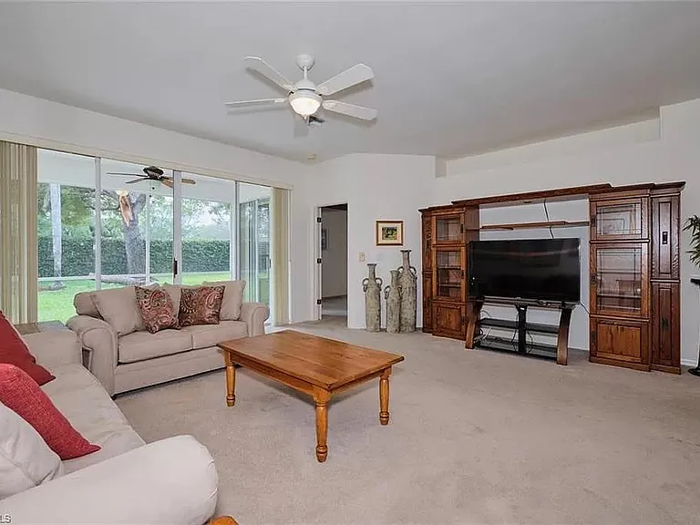11330 Lakeland Cir — Photo 14