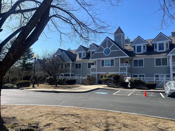 661 Lowell St Unit 12, Lexington, MA 02420