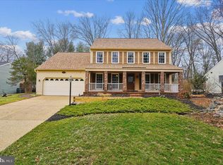 15510 Ridgecrest Dr, Dumfries, VA 22025