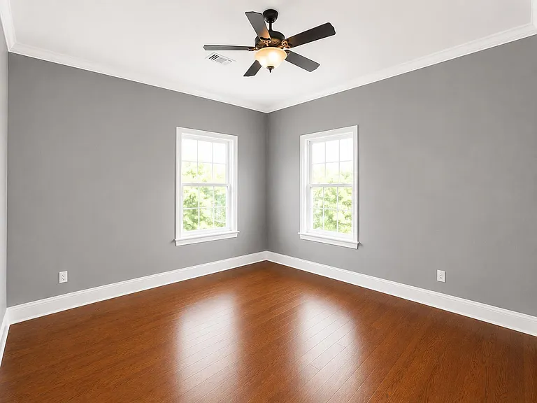 1047 E Monticello Cir — Photo 17
